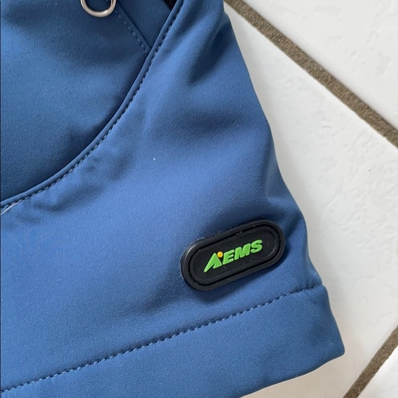 Eastern Mountain Sports zip up shell jacket - Picture 5 of 7